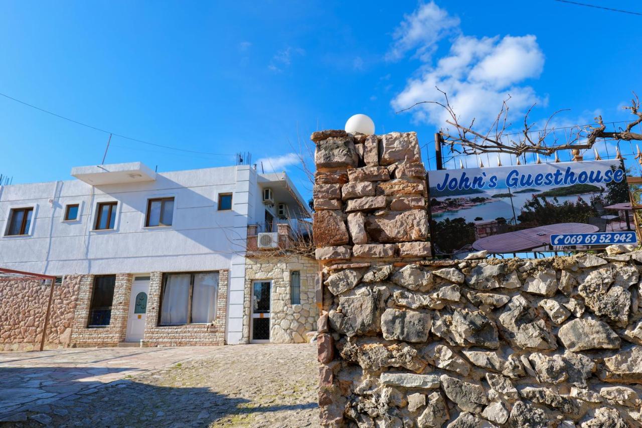 John'S Guesthouse Ksamil Exterior foto