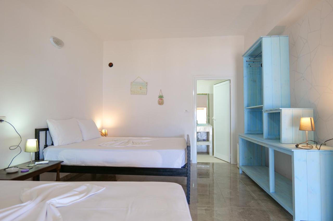 John'S Guesthouse Ksamil Exterior foto